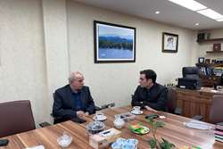 دیدار مهندس کوچکی‌نژاد با معاون توسعه دانشگاه در خصوص وضعیت پروژه‌های درمانی و مسائل حوزه سلامت گیلان